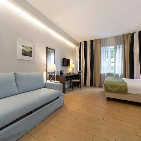 Chic & Town Piazza Del Popolo 10 4* Rom